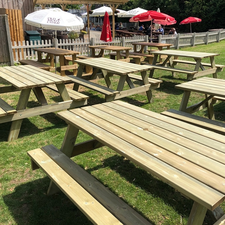 Hampshire 8 Seater Picnic Table Traditional Wooden Picnic Bench