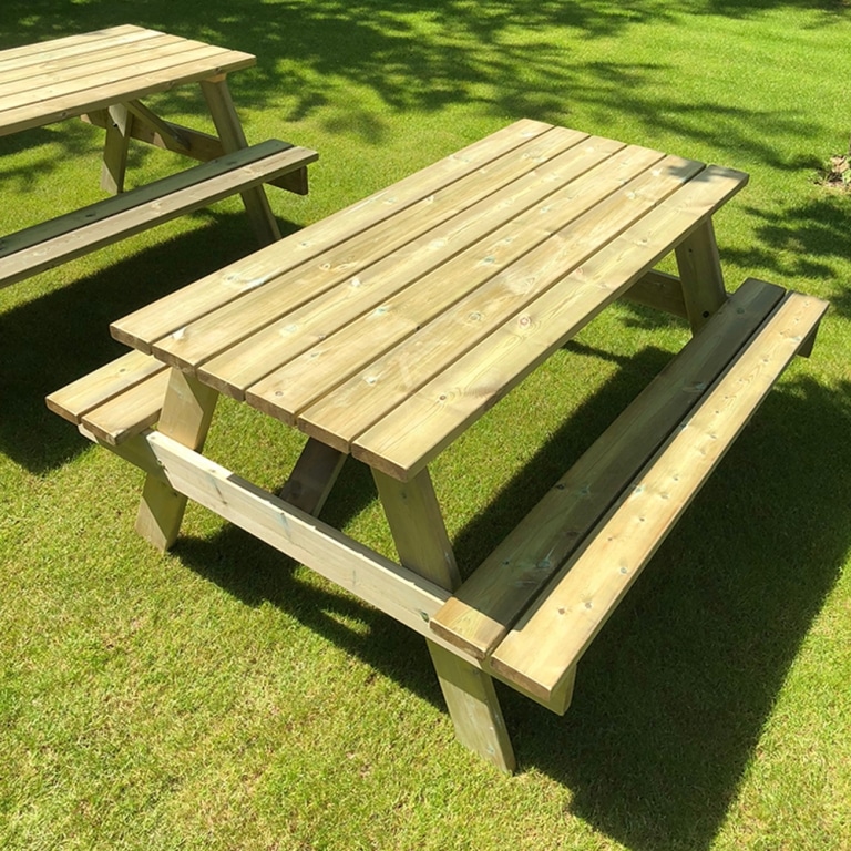 Hampshire 8 Seater Picnic Table Traditional Wooden Picnic Bench Benchmark Picnic Table