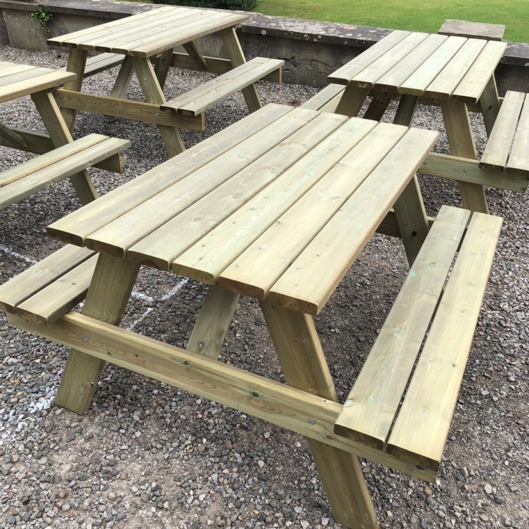 Hampshire 6 Seater Picnic Table Traditional Pub Picnic Bench