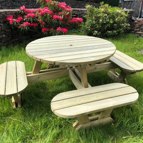 Oxford 8 Seat Picnic Table Traditional Round Picnic Bench Benchmark