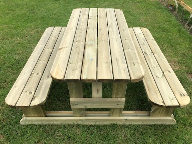 Rutland 8 Seater Picnic Table, What Size Are Picnic Tables
