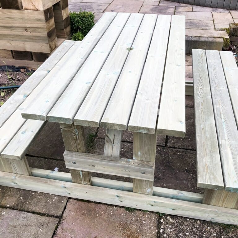 Rutland 8 Seater Picnic Bench Benchmark Picnic Tables